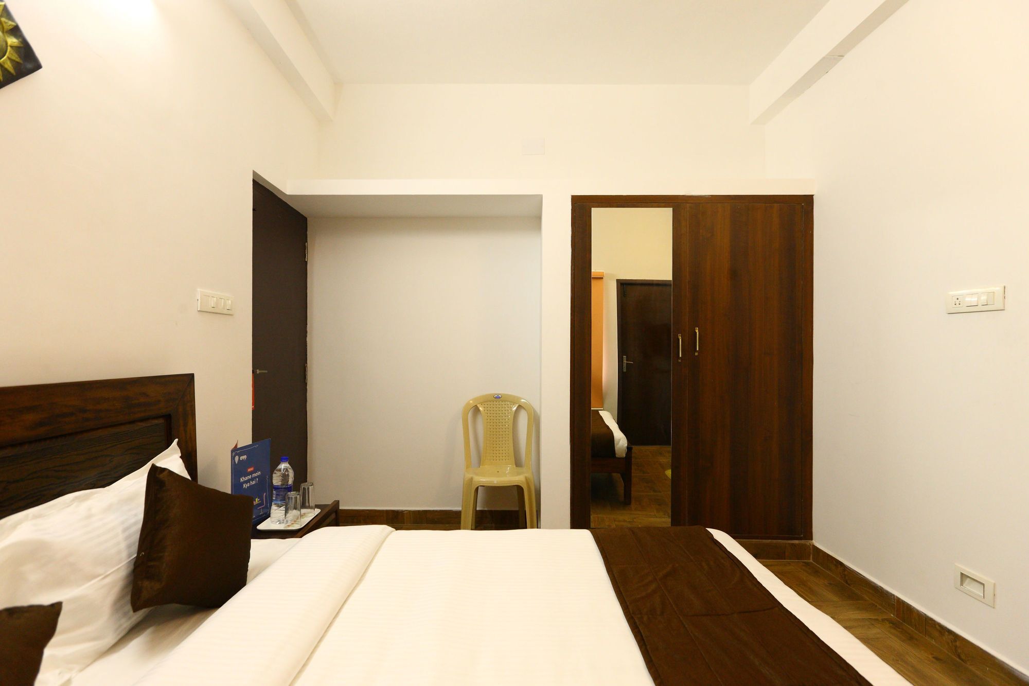 Hotel Oyo 7791 Mogappair 3*