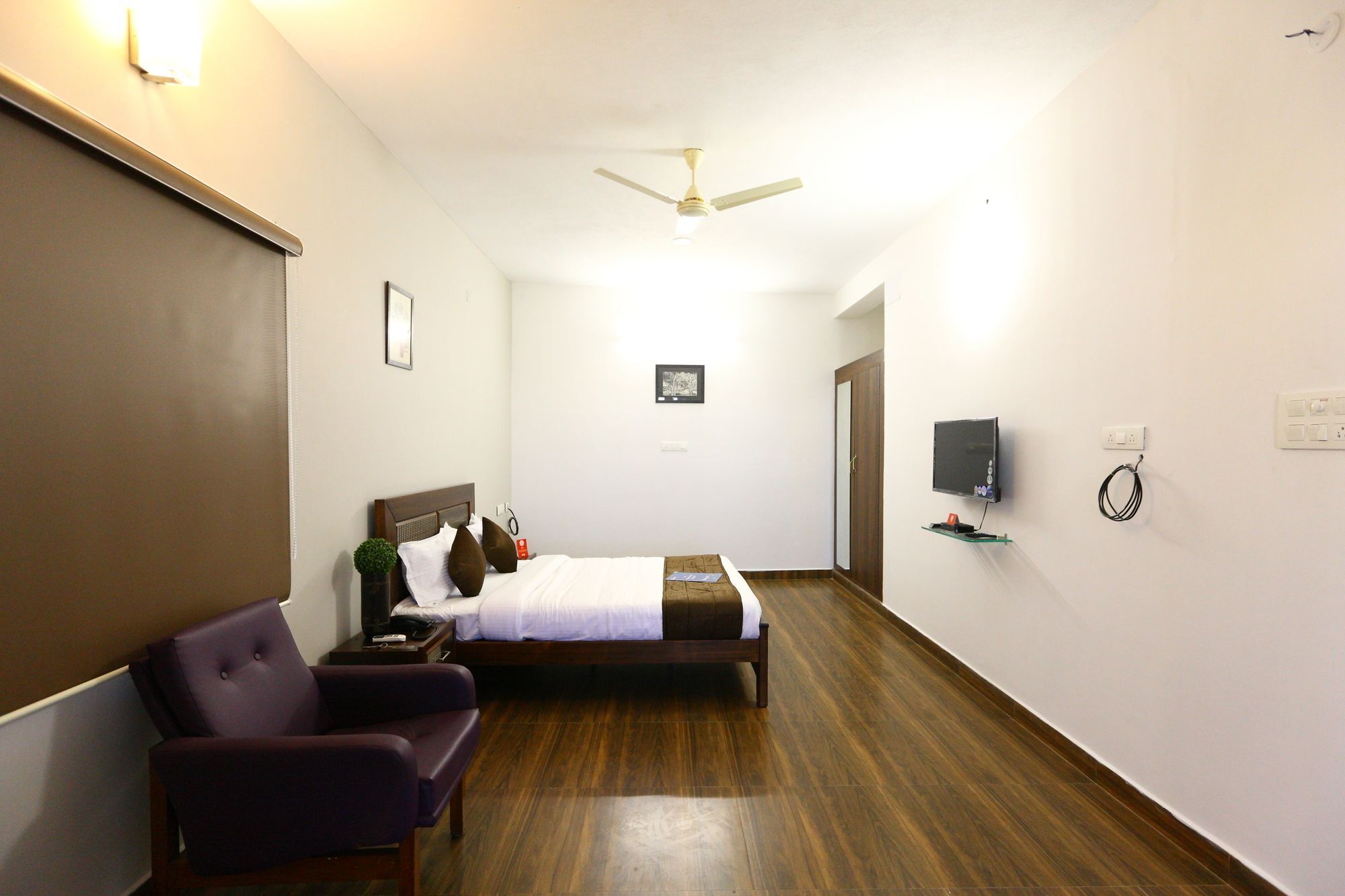Oyo 7791 Mogappair Chennai