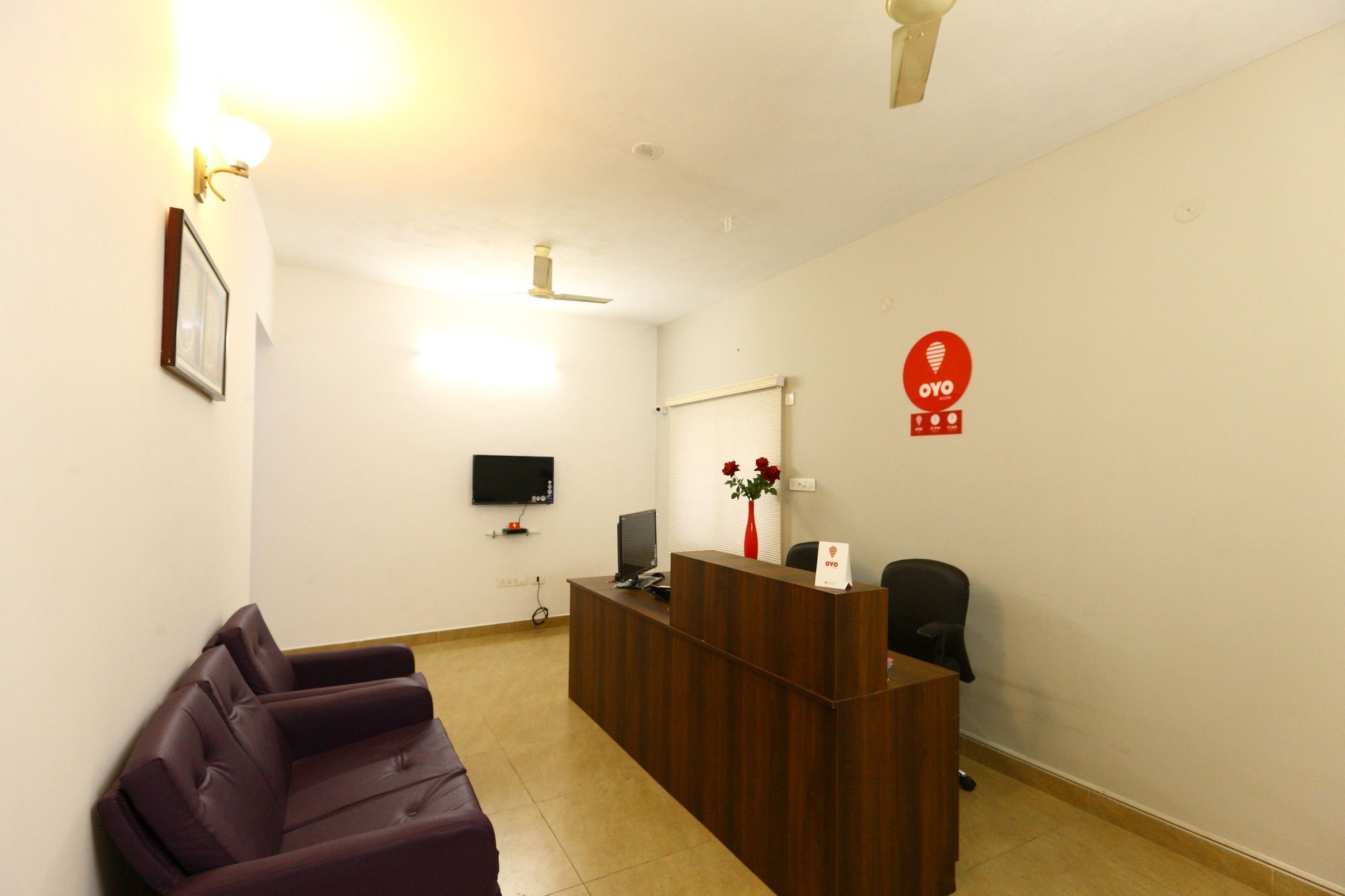 Oyo 7791 Mogappair Hotel